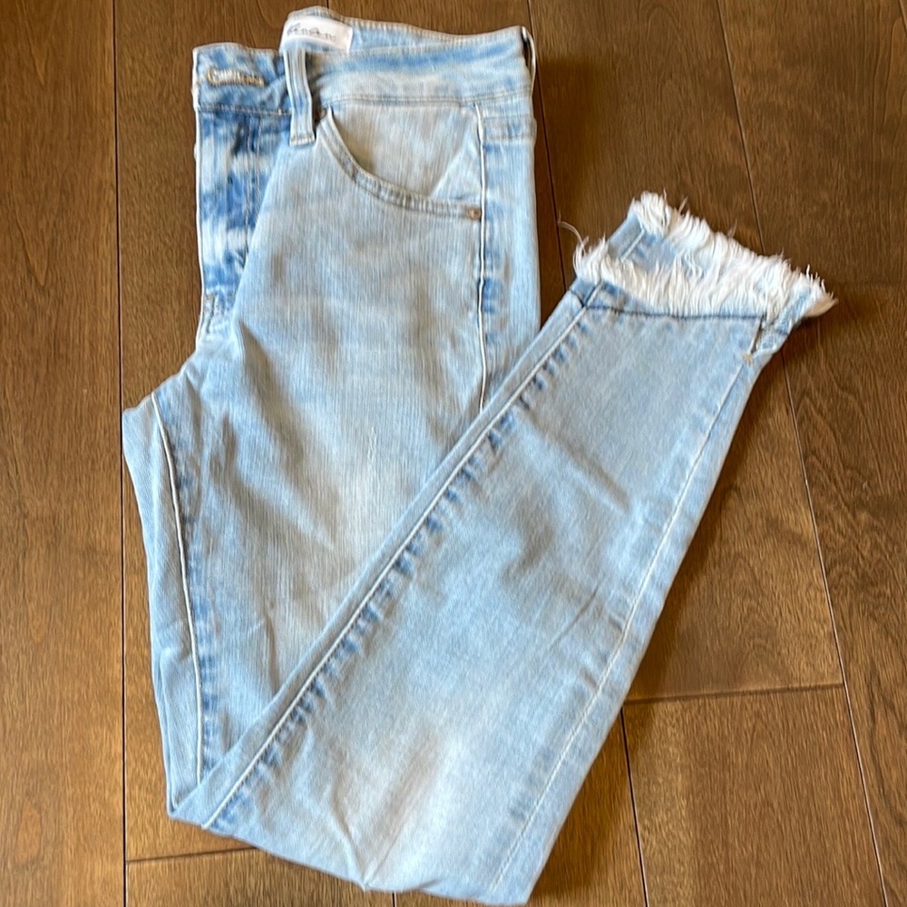 Light jeans